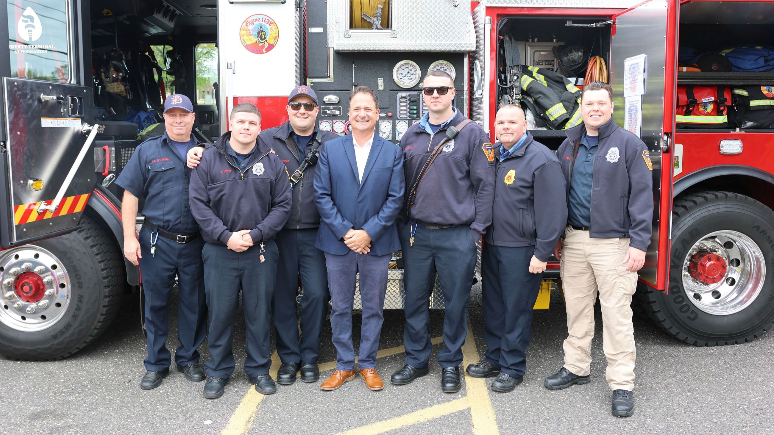 Mayor DiBattista and Firefighters